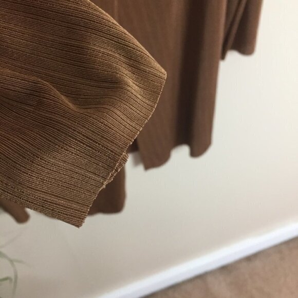 [Zara] Brown Asymmetrical Crossover Slit Top - Picture 7 of 8